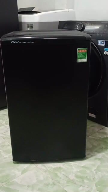 Tủ lạnh Aqua AQR-D99FA 90 lít Đen bóng. Mua bán Tủ lạnh tại Quận 4 Tp Hồ Chí Minh được đăng bởi LÊ DƯƠNG 87 hình 1