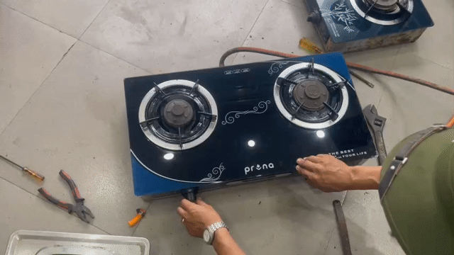Bếp gas đôi Prona mặt kính Đen. Mua bán Bếp, lò, đồ điện nhà bếp tại Quận Lê Chân Hải Phòng được đăng bởi Nam Bui hình 1