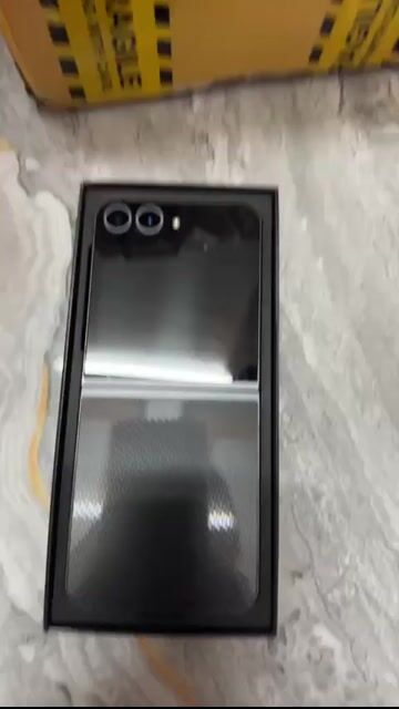 Samsung Galaxy Z Flip6 Nhiều màu. Mua bán Điện thoại tại Quận Cầu Giấy Hà Nội được đăng bởi Trần Thị Hương hình 1