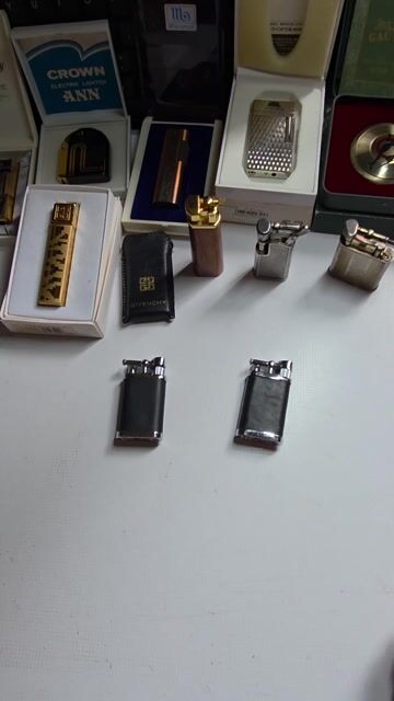 Bật lửa Đầu búa ga đá Đen. Mua bán Đồ sưu tầm, đồ cổ tại Thành phố Nam Định Nam Định được đăng bởi Thanh Dzuy hình 1