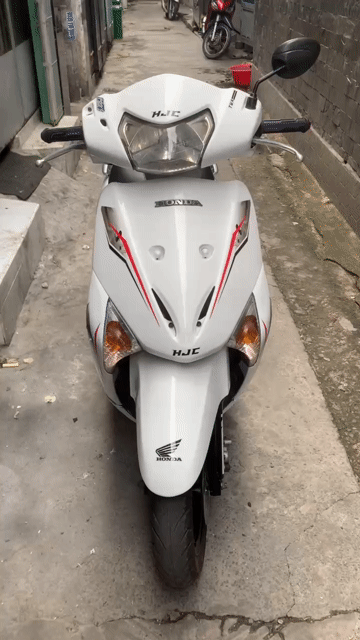 Honda SCR 2008 Trắng Nhập khẩu. Mua bán Xe máy tại Huyện Hóc Môn Tp Hồ Chí Minh được đăng bởi My hình 1