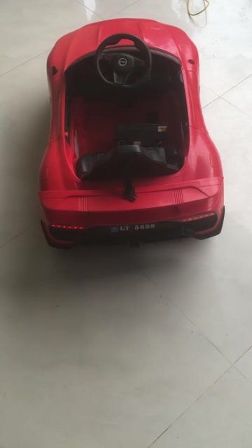 Ô tô đồ chơi điều khiển từ xa Đỏ. Mua bán Sở thích khác tại Huyện Kiến Thuỵ Hải Phòng được đăng bởi Bùi Đình Long hình 1