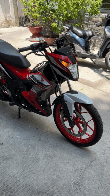 Honda Sonic 150R 2023 Đỏ trắng. Mua bán Xe máy tại Quận 3 Tp Hồ Chí Minh được đăng bởi Phạm thanh Trí  hình 1