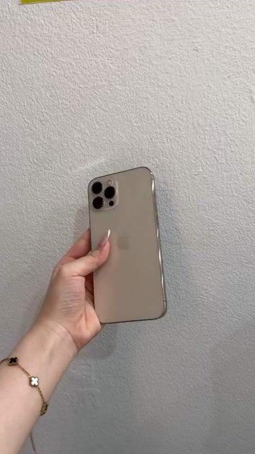 iPhone 12 Pro Max 128GB Vàng Trầy xước zin . Mua bán Điện thoại tại Quận Cầu Giấy Hà Nội được đăng bởi Henry Shop hình 1