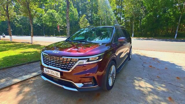 Kia Carnival Signature full dầu Up limousine. Mua bán Ô tô tại Thành phố Buôn Ma Thuột Đắk Lắk được đăng bởi Mr Nhật hình 1