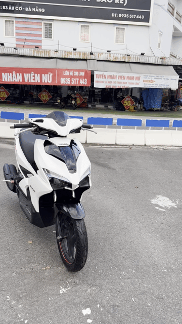 Honda Air Blade 2017 Trắng. Mua bán Xe máy tại Quận Liên Chiểu Đà Nẵng được đăng bởi Xe máy cũ đức nguyễn hình 1