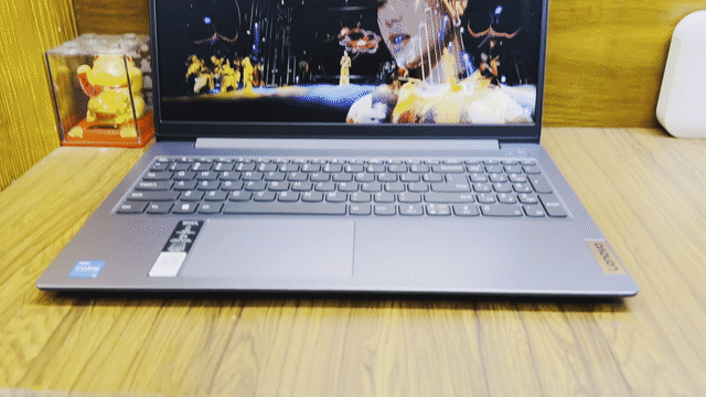 Máy nhập Mỹ - keng 99% - PIN 4h - Mạnh hơn i7 G10. Mua bán Laptop tại Quận 10 Tp Hồ Chí Minh được đăng bởi Laptop Hùng Dũng  hình 1