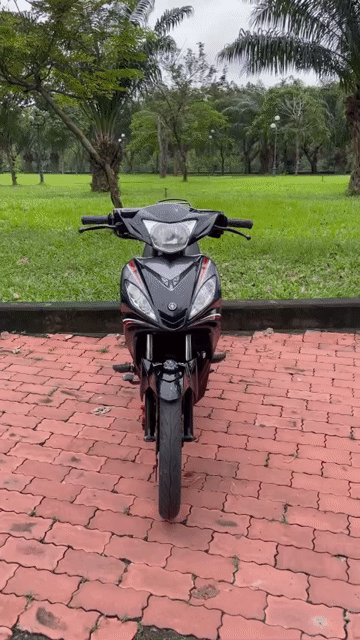 Yamaha Exciter 2012 xuống áo 2010,xe đẹp máy êm ru. Mua bán Xe máy tại Quận 7 Tp Hồ Chí Minh được đăng bởi Bảo Anh hình 1