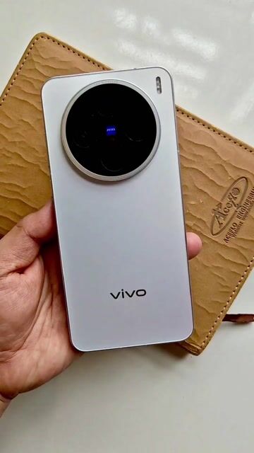 Vivo X200S 12GB/256GB Trắng, đẹp 99% đủ pk zin all. Mua bán Điện thoại tại Quận Thanh Xuân Hà Nội được đăng bởi GA STORE hình 1