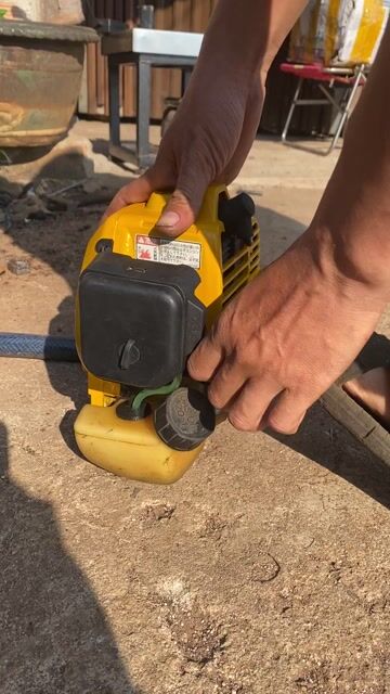 Đầu máy cắt cỏ nhật maruyama BC21 31 li 21cc. Mua bán Đồ chuyên dụng, Giống nuôi trồng tại Huyện Krông A Na Đắk Lắk được đăng bởi Phuong Nguyen hình 1