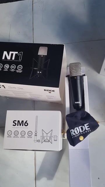Microphone Rode NT1 Signature Series . Mua bán Tivi, Âm thanh tại Quận 8 Tp Hồ Chí Minh được đăng bởi Truyencamhung hình 1