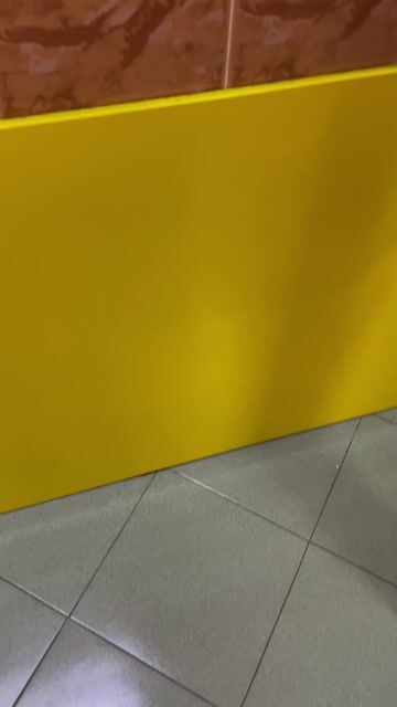 Kính ốp bếp Vàng. Mua bán Nội thất, đồ gia dụng khác tại Thành phố Bà Rịa Bà Rịa - Vũng Tàu được đăng bởi Ngo Thu hình 1