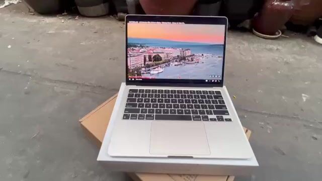 AIR M2 13'' Starlight / 16G / 256G / BHCH 6-2026VN. Mua bán Laptop tại Quận 3 Tp Hồ Chí Minh được đăng bởi Tèo hình 1