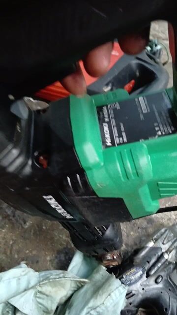 Máy đục bê tông Hikoki H41SA4 Đen, Xanh lá. Mua bán Đồ chuyên dụng, Giống nuôi trồng tại Thành phố Thủ Đức Tp Hồ Chí Minh được đăng bởi tran vu dung hình 1