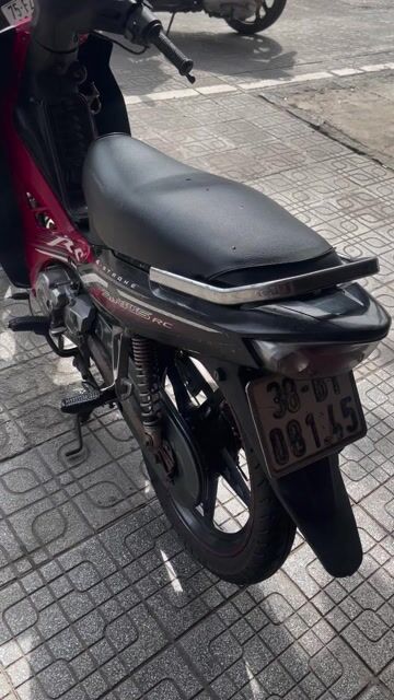 Yamaha Sirius RC Đỏ đen Đã sử dụng. Mua bán Xe máy tại Thành phố Huế Thừa Thiên Huế được đăng bởi Nguyễn Thị Kim Thanh hình 1