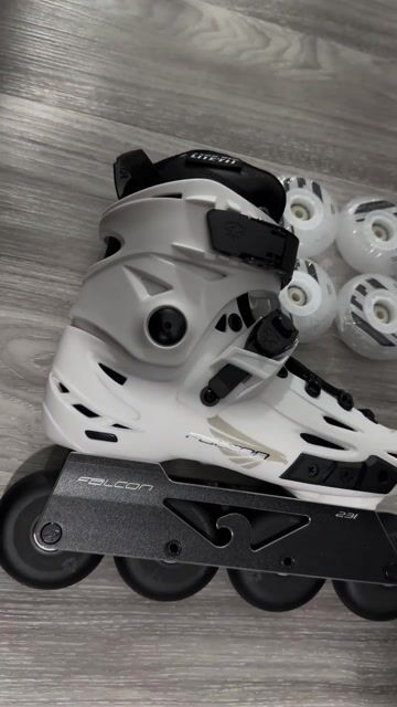 Giày patin Flying Eagle F6S Falcon Pro Trắng. Mua bán Đồ thể thao, Dã ngoại tại Quận 8 Tp Hồ Chí Minh được đăng bởi Trần Hoàng Yến hình 1