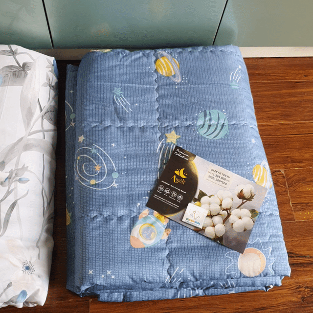 thanh lý 1chiếc Chăn hè Tencel Hoa hồng Xanh 2x2m2. Mua bán Giường, chăn ga gối nệm tại Quận Hoàng Mai Hà Nội được đăng bởi AnTamKids hình 1