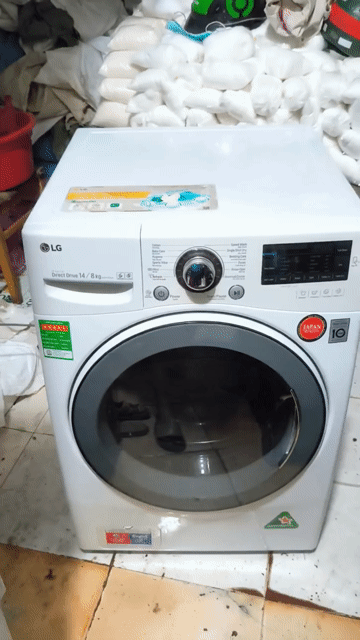 Máy giặt sấy LG 14kg/8kg Inverter zin đã vệ sinh ạ. Mua bán Máy giặt tại Quận 12 Tp Hồ Chí Minh được đăng bởi Hà Trung Hiếu hình 1