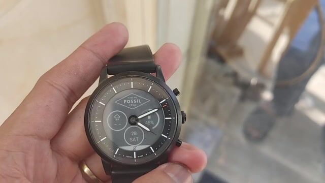 Fossil Collider Đen Nam. Mua bán Thiết bị đeo thông minh tại Quận 12 Tp Hồ Chí Minh được đăng bởi Tn2nd hình 1