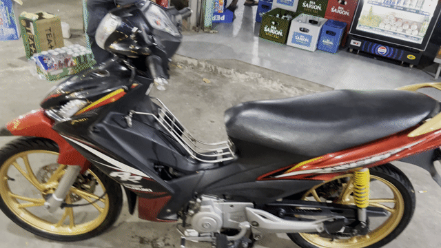 Suzuki Axelo 2016 Đỏ đen. Mua bán Xe máy tại Thành phố Tân An Long An được đăng bởi Văn phát Trần hình 1