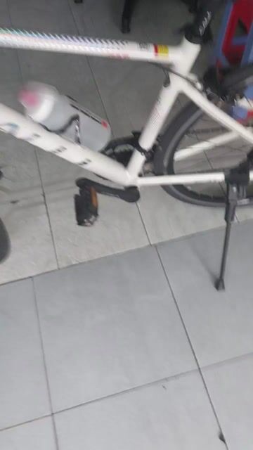 Xe đạp Calli R3.5 Trắng Mới 9.8%. Mua bán Xe đạp tại Thành phố Dĩ An Bình Dương được đăng bởi Trà My Dương hình 1