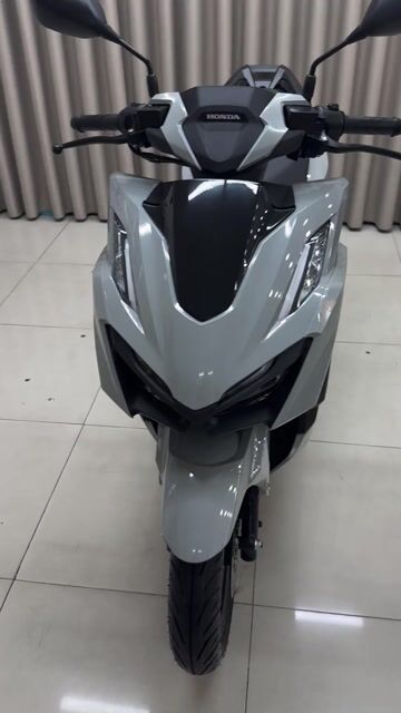 Honda Vario 160 2025 Xám ABS 3000 km. Mua bán Xe máy tại Quận Thanh Khê Đà Nẵng được đăng bởi THẾ MẪN CHUYÊN XE LƯỚT CÓ BÁN TRẢ GÓP  hình 1