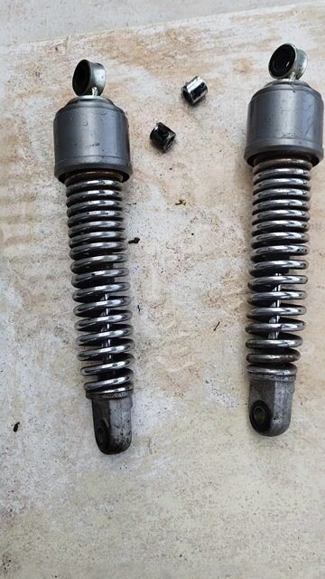 Phuộc Yamaha Jupiter V Kim loại Bạc. Mua bán Phụ tùng xe tại Quận Ninh Kiều Cần Thơ được đăng bởi Thanh Nguyen hình 1