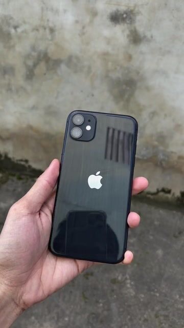 Cần bán iphone 11 zin 128G quốc tré giá rẻ. Mua bán Điện thoại tại Thành phố Qui Nhơn Bình Định được đăng bởi Gia Long hình 1