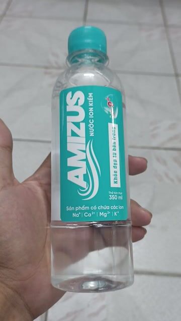 Nước ion kiềm AMIZUS 500ml pH 9+. Mua bán Đồ ăn, thực phẩm và các loại khác tại Quận Thanh Xuân Hà Nội được đăng bởi Duy Vũ IPhone hình 1
