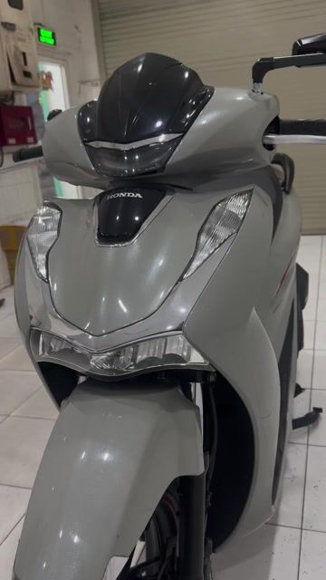 ShVN 150 đk 2022 odo 11.000 chính chủ công chứng. Mua bán Xe máy tại Quận Bình Tân Tp Hồ Chí Minh được đăng bởi Hữu Trung hình 1