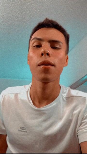 Model - Camilo Leon German