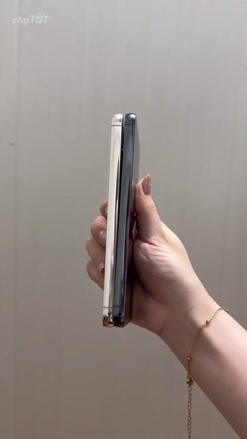 Samsung S23 Plus 256GB zin đẹp BH 1 đổi 1 . Mua bán Điện thoại tại Quận Cầu Giấy Hà Nội được đăng bởi Henry Shop hình 1