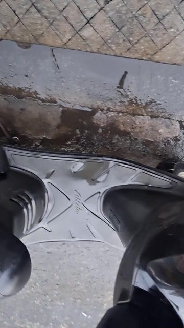 Xe máy Attila màu Đen. Mua bán Xe máy tại Quận 12 Tp Hồ Chí Minh được đăng bởi Nguyễn Dũng hình 1