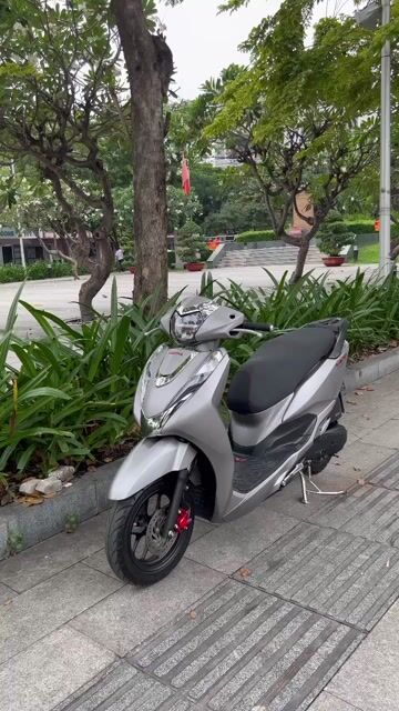 Honda Lead 125 2019 2val lên 4val Bạc nhám. Mua bán Xe máy tại Quận 11 Tp Hồ Chí Minh được đăng bởi Hưng Từ hình 1