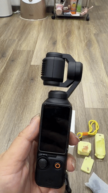 Máy quay phim DJI Osmo Pocket 3 Như mới. Mua bán Máy ảnh, Máy quay tại Quận Hải Châu Đà Nẵng được đăng bởi Nguyễn Cherry hình 1
