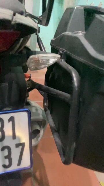 Thùng và baga xe máy nhựa Đen. Mua bán Phụ tùng xe tại Huyện Sóc Sơn Hà Nội được đăng bởi Dương Sơn Trà hình 1