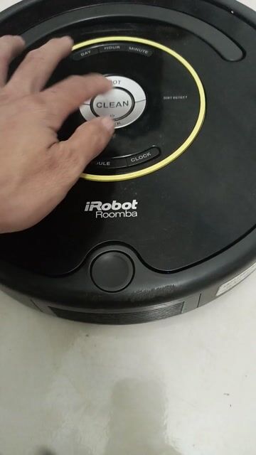 Robot hút bụi iRobot Roomba Đen. Mua bán Thiết bị vệ sinh, nhà tắm tại Huyện Thanh Liêm Hà Nam được đăng bởi Tuấn phong hình 1