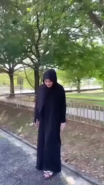 Ayin Awek Tudung lER - DoodStream