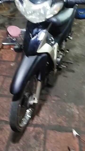 Yamaha Sirius 110cc Đen Vàng đồng. Mua bán Xe máy tại Huyện Đồng Phú Bình Phước được đăng bởi Cậu Út Vương Ya hình 1