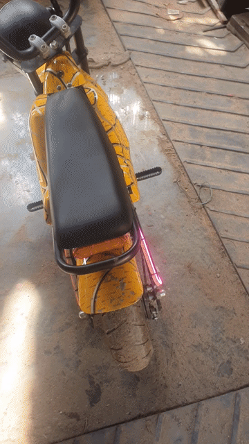 Xe máy điện màu Vàng. Mua bán Xe máy tại Huyện Bình Chánh Tp Hồ Chí Minh được đăng bởi gốm sứ châu âu england hình 1