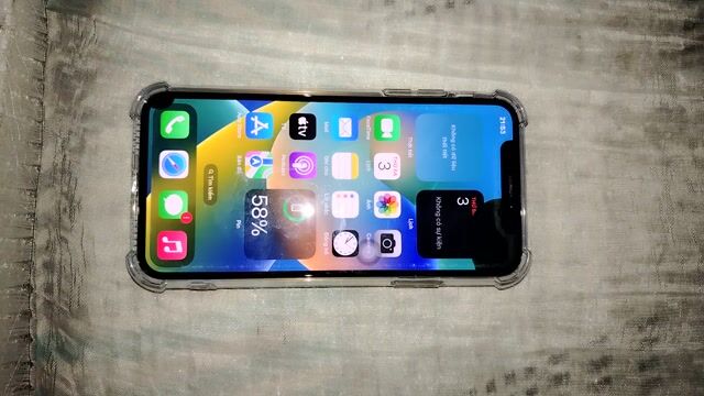 Apple iPhone X Trắng. Mua bán Điện thoại tại Quận 4 Tp Hồ Chí Minh được đăng bởi Đuc Lê hình 1