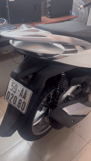 Honda SH350i màu Trắng máy Việt, siêu CỌP 1700km. Mua bán Xe máy tại Quận Tân Bình Tp Hồ Chí Minh được đăng bởi Hồ Trần hình 1