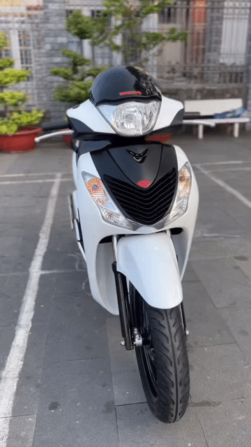 SH 150i Ý Đầu 105 2010 BSTP CHÍNH CHỦ CÓ BÁN GÓP. Mua bán Xe máy tại Thành phố Thủ Đức Tp Hồ Chí Minh được đăng bởi XE MÁY CỦ  hình 1