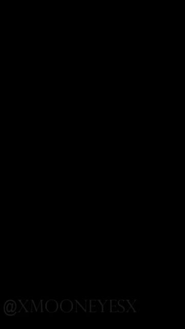 Model - Lilith young