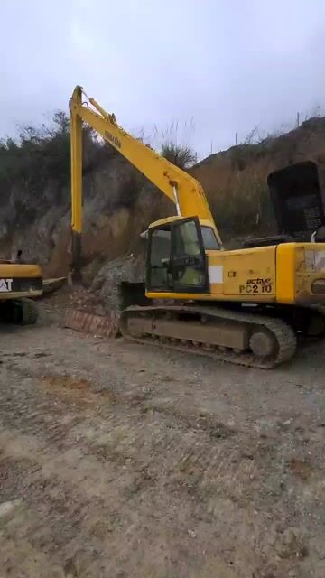 komatsu 200-6. Mua bán Phương tiện khác tại Thành phố Tam Điệp Ninh Bình được đăng bởi Hinh Lại Xuân hình 1