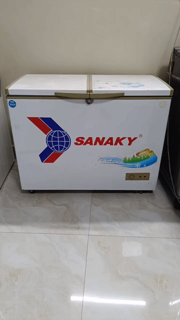 Tủ lạnh Sanaky 220 lít đã qua sử dụng. Mua bán Tủ lạnh tại Quận Phú Nhuận Tp Hồ Chí Minh được đăng bởi Nguyễn Duy Quang hình 1