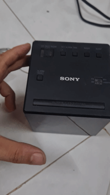 Đài FM Sony ICF-C1 Đen Đã sử dụng. Mua bán Tivi, Âm thanh tại Quận 7 Tp Hồ Chí Minh được đăng bởi Lang Đồ Món hình 1