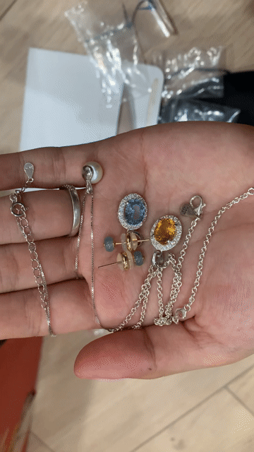 Trang sức Nữ. Mua bán Phụ kiện thời trang khác tại Quận Ba Đình Hà Nội được đăng bởi Windy Vu hình 1