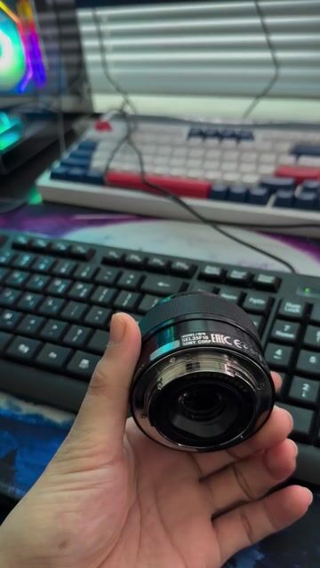 Ống kính Sony SEL35mm. Mua bán Máy ảnh, Máy quay tại Huyện Kiến Thuỵ Hải Phòng được đăng bởi Hậu Đồng hình 1