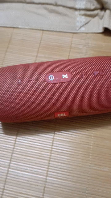 Loa Bluetooth JBL Charge 3 Đỏ. Mua bán Tivi, Âm thanh tại Quận Ba Đình Hà Nội được đăng bởi Đinh Công Huy hình 1